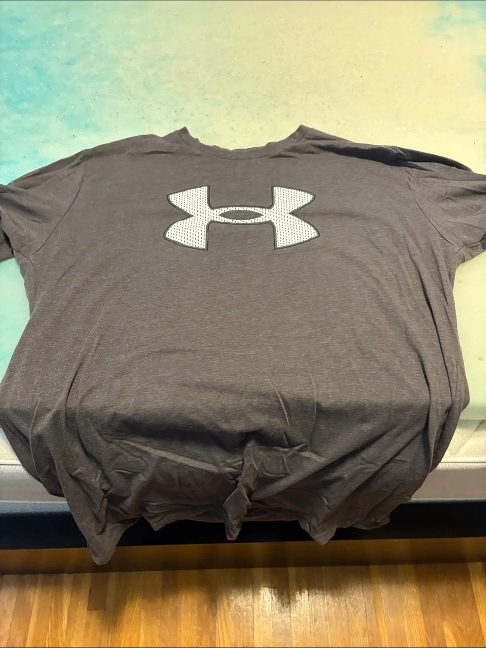 Under Armour Men’s Short Sleeve Tee - Charcoal with White Logo